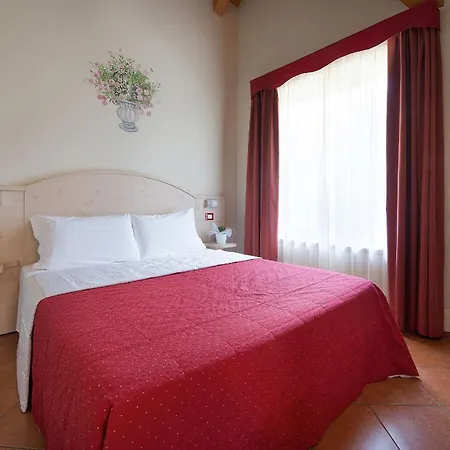 Adamello Aparthotel Ponte Di Legno